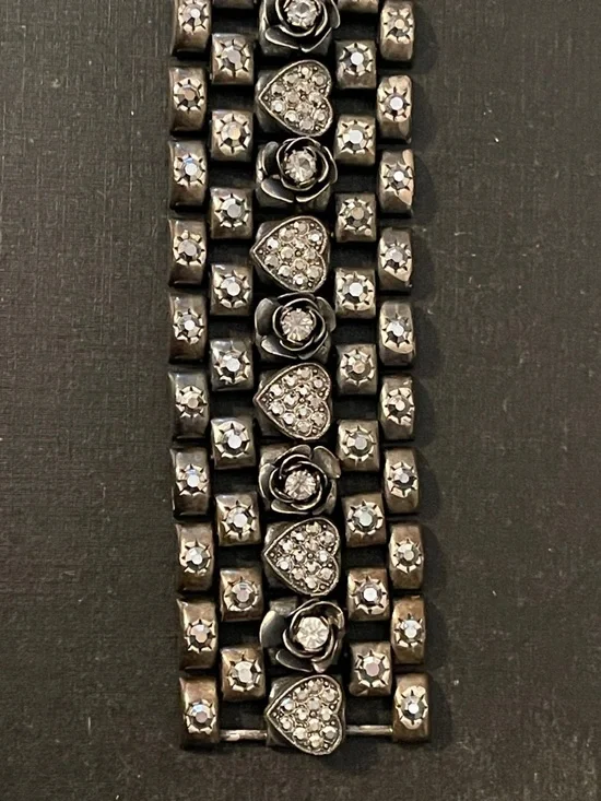 Vintage Rhinestone Heart, Starburst & 3-D Rose Silver Tone Panel Bracelet - Picture 4 of 12
